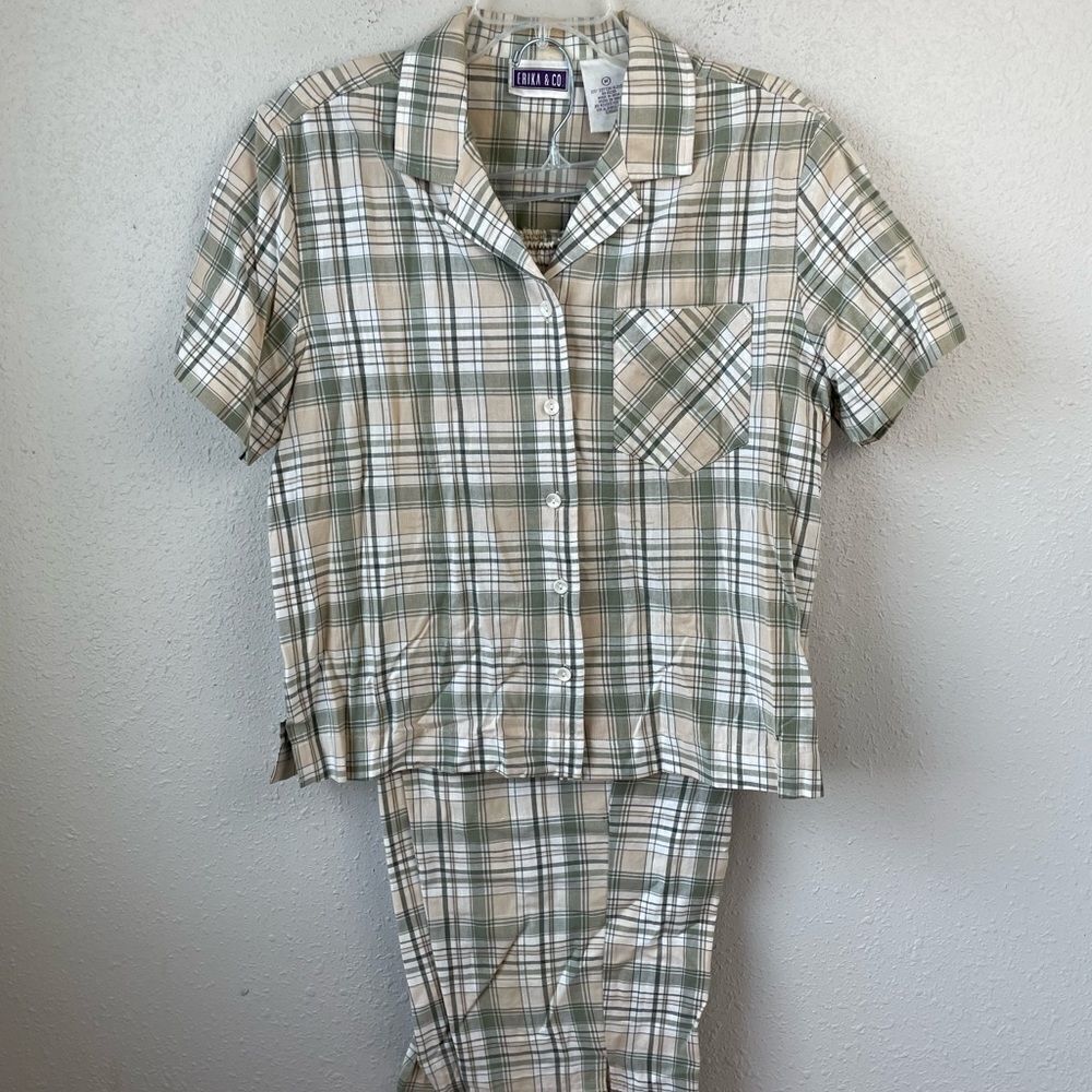 Erika & Co. Short Sleeve Button-Down Plaid Shirt - Green & Cream